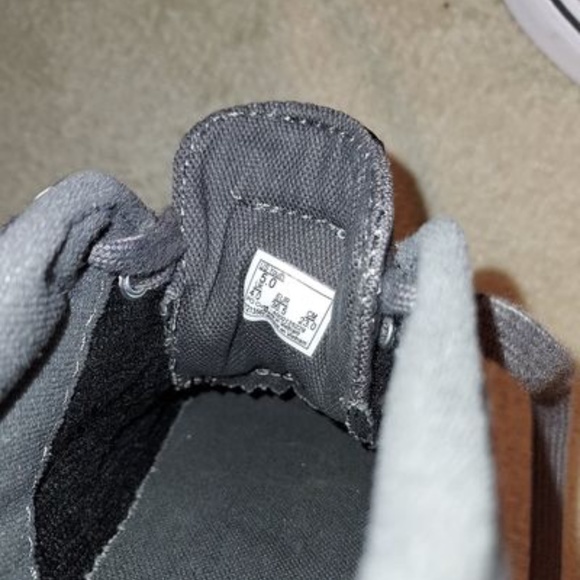 Van's youth authentic skateboard canvas shoe sz Y5 - Picture 6 of 6